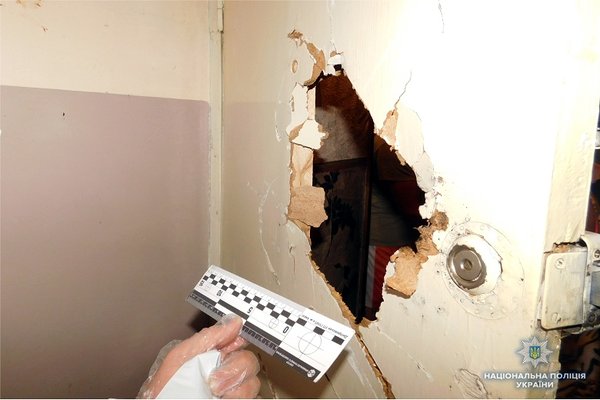 Привлекли десятки силовиков: в полиции рассказали подробности о стрельбе и задержании мужчины в Киеве (фото)