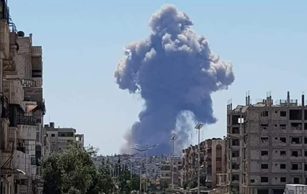 Возле авиабазы в Сирии прогремели взрывы