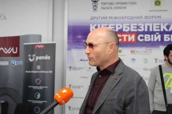 
Главе МАУ вручили обвинительный акт по делу об ущербе на 16,5 млн грн
