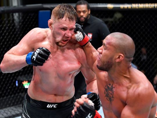 Волков — Ган: відео головного бою турніру UFC Vegas 30