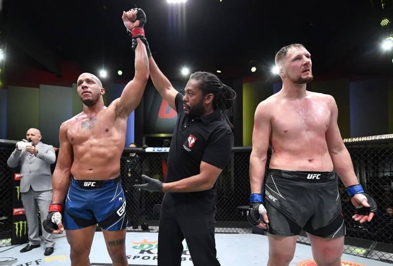 Волков — Ган: відео головного бою турніру UFC Vegas 30