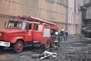 Под Одессой загорелся терминал "ТИС": выгорели 1 000 квадратных метров