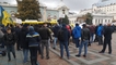 
Владельцы евроблях съехались в Киев: требуют изменить условия растаможки
