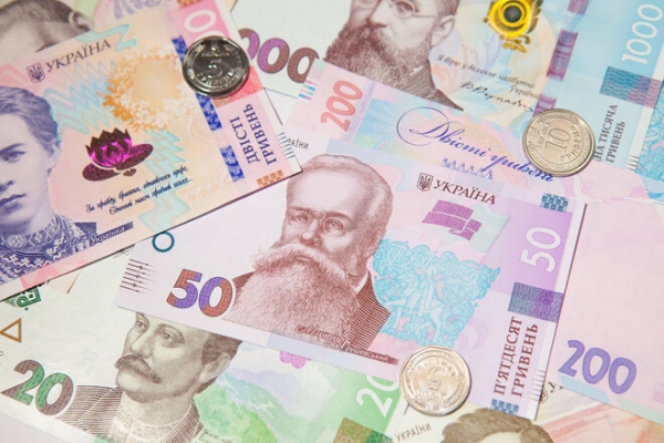 
Крупные налогоплательщики Украины продали продукции и товаров почти на 3 трлн грн
