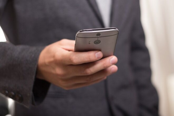 
Vodafone предупредил клиентов об изменении тарифов на звонки за границу
