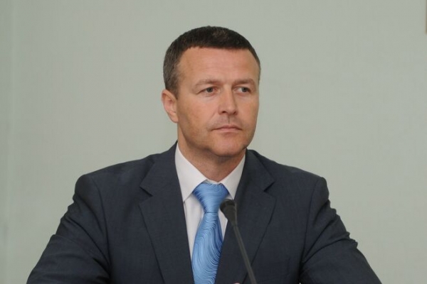 
Кличко уволил своего зама, ответственного за строительство моста на Троещину
