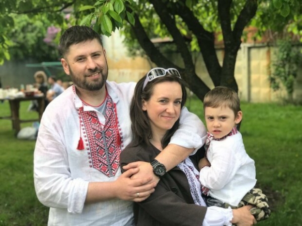 Замглавы МВД поскандалил с не узнавшей его полицией на въезде в Донбасс