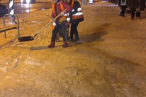 Борьба с непогодой продолжается: одесситов просят ограничить перемещения по городу
