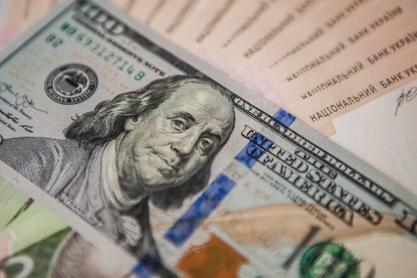 
Украина нарастила госдолг: за месяц сумма выросла почти на 120 млрд грн
