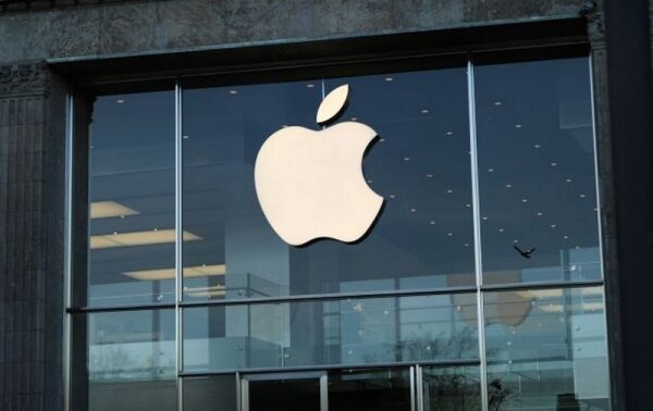 Apple создаст новый бюджетный iPhone Apple создаст новый бюджетный iPhone