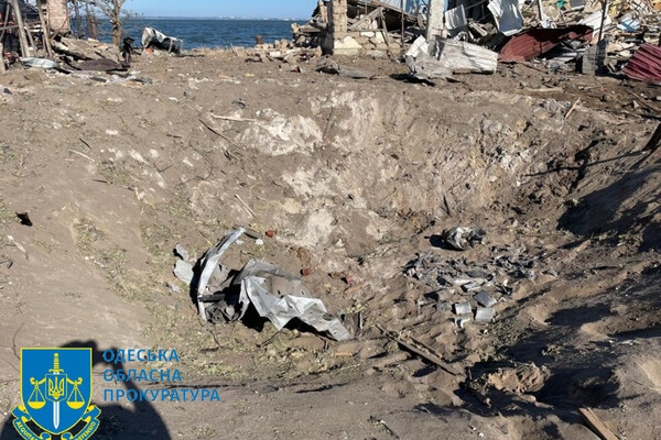 Разрушены пять домов, повреждены более 15-ти баз отдыха: одесская прокуратура начала расследование по факту обстрела 