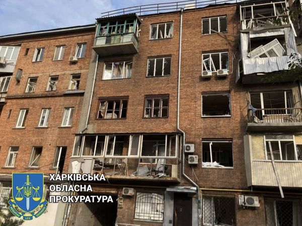 Окупанти обстріляли Харків: у місті руйнування цивільної інфраструктури (фото)
