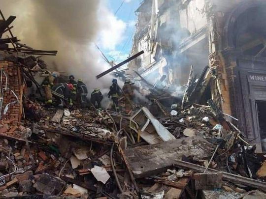 Число жертв варварського удару по Запоріжжю зросло до 11