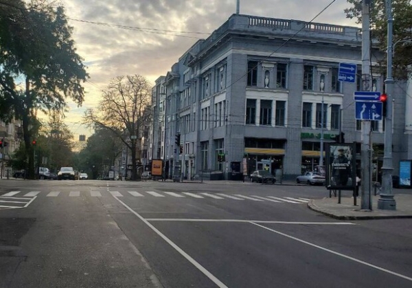 На Греческой снова изменили схему движения