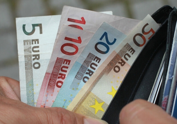 Курс валют в Украине 6 апреля 2023: сколько стоит доллар и евро