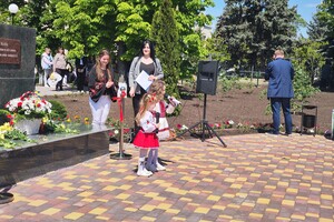 В Одесской области открыли памятник Матери