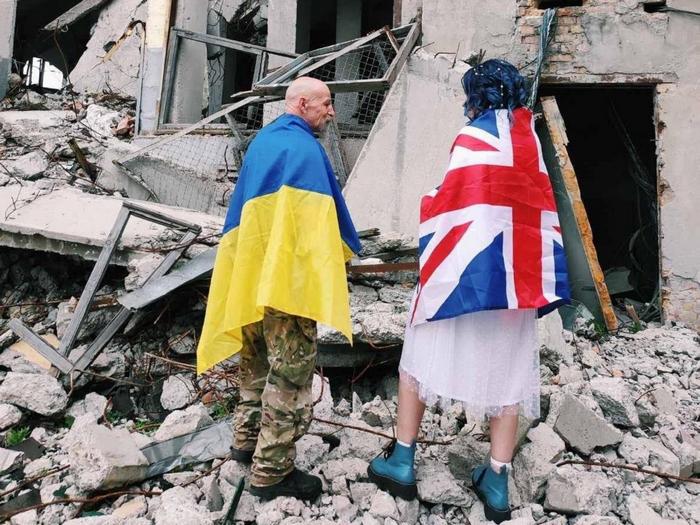 «Після Перемоги ми житимемо в Бердянську»: історія кохання британця та українки