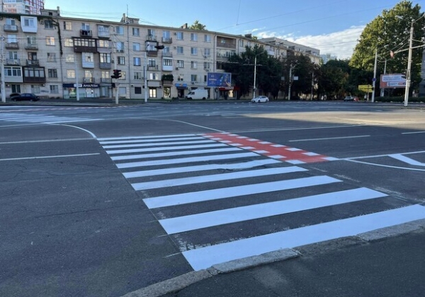 Три миллиона потратят на краску для асфальта в Одессе