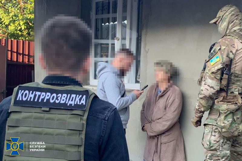 СБУ за гарячими слідами затримала коригувальницю російського удару по Сумах (фото)