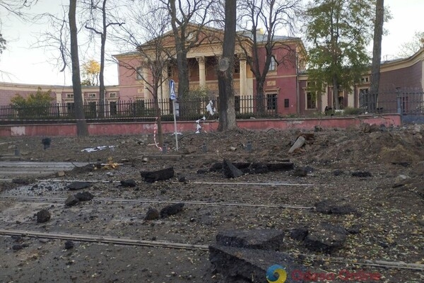 Как выглядит одесский худмузей после атаки рашистов (фото, видео)