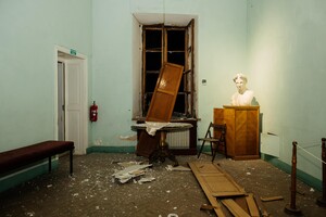 Как выглядит одесский худмузей после атаки рашистов (фото, видео)