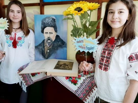 Українським школярам платитимуть майже 3 тисяч грн на місяць: хто може отримати гроші