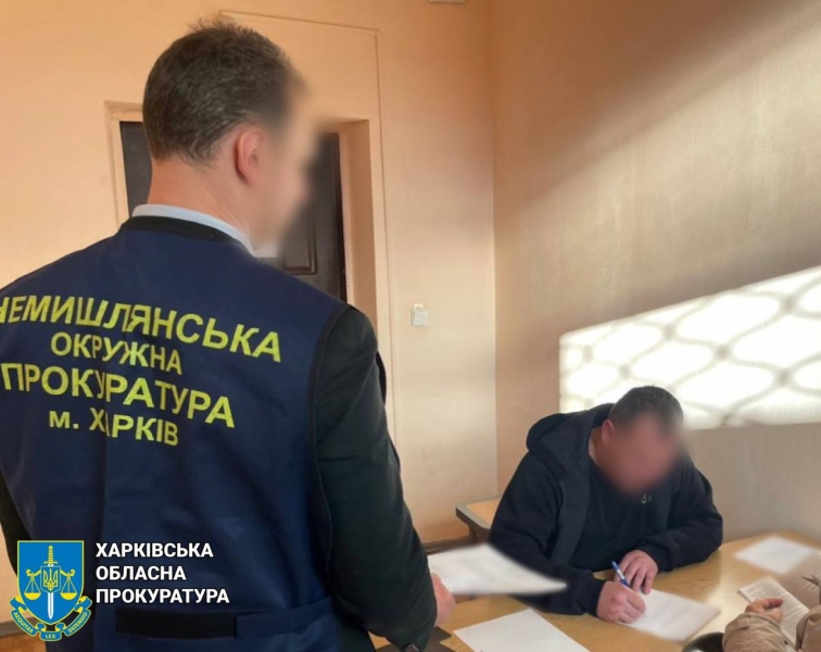 Переконував, що чоловік у полоні: «друг сім'ї» намагався виманити 10 тисяч доларів у дружини загиблого на фронті воїна (фото)