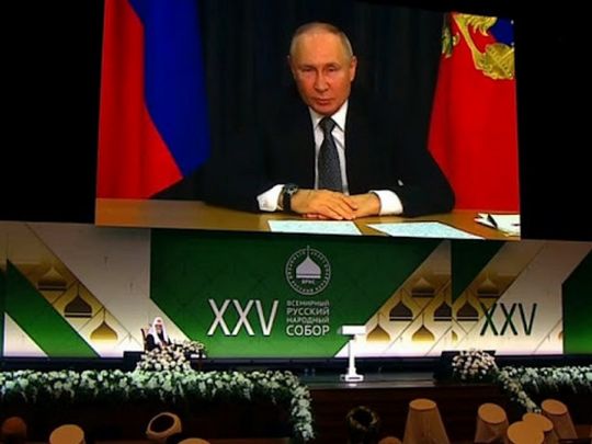 Як агент КДБ «Михайлов» придумав «руський мір»: з чиїх слів віщає путін, коли несе маячню про Україну