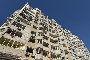 Продолжается ликвидация последствий атаки на Одессу: cколько квартир пострадали