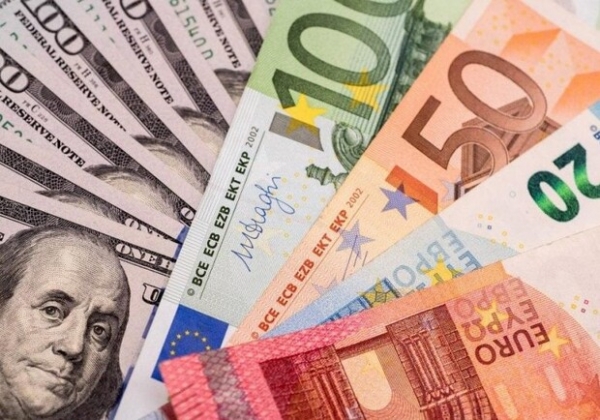 Курс валют в Украине 11 ноября 2024 года: сколько стоит доллар и евро