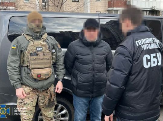 Вербував агентів для російського гру та захищав їх у судах: СБУ затримала адвоката-зрадника