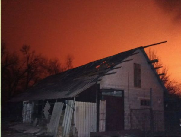 Ворог продовжує атакувати Україну: над Дніпропетровщиною збили 13 БПЛА, а добрі дрони вдарили по НПЗ у російській твері