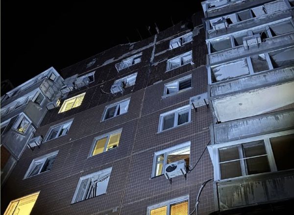 Ворог продовжує атакувати Україну: над Дніпропетровщиною збили 13 БПЛА, а добрі дрони вдарили по НПЗ у російській твері