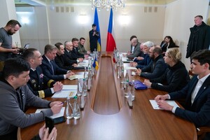Во время атаки "Шахедов" в Одессе находился президент Чехии