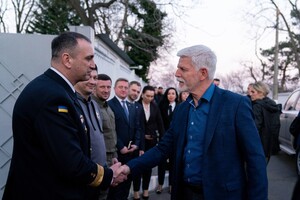 Во время атаки "Шахедов" в Одессе находился президент Чехии